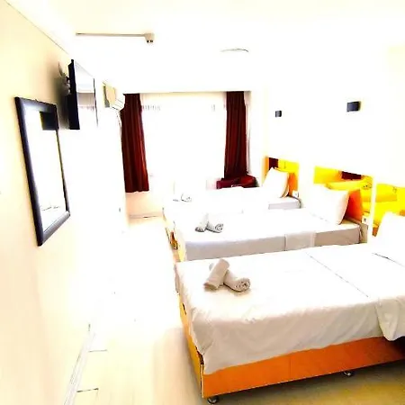 Atesde Dustu Salvara Hotel
