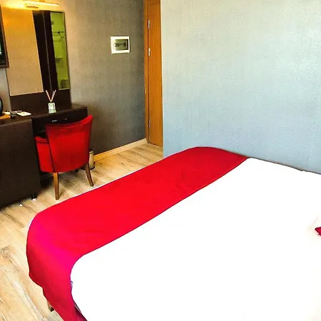 Hotel Atesde Dustu Salvara Istanbul